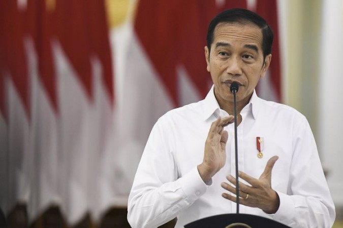 Diingatkan Zaken Kabinet, Pakde Jokowi Jangan Marah-marah, Nanti Sakit yang Rugi Rakyat
