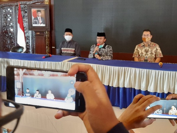 Karyawan Bank Positif Covid-19, Pelayanan Dialihkan dan 131 Pegawai Jalani Rapid Test