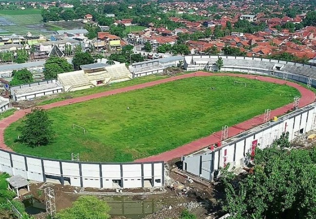 Rp7,6 Miliar Digelontorkan untuk Ganti Rumput Stadion Mochtar Pemalang