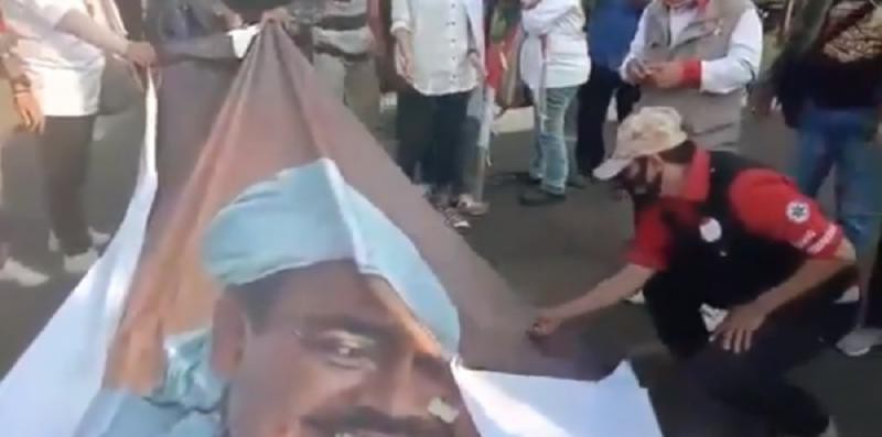 Pembakaran Poster Habib Rizieq Dicurigai untuk Adu Domba PDIP dan FPI, Kapitra Ampera: Polisi Harus Adil