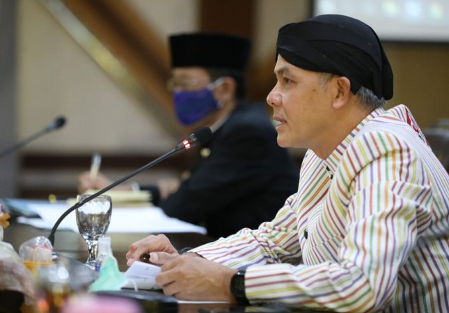 Rp2 Triliun Lebih di Kementerian Agama, Ganjar: Keluarkan untuk Ponpes