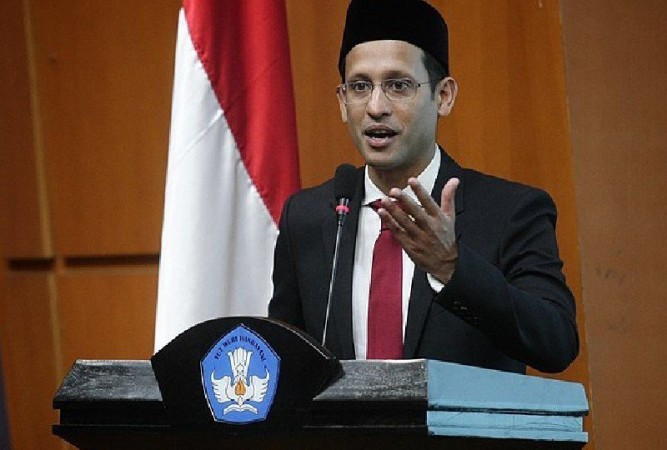 Minta Provider Gratiskan Internet untuk Siswa Cara Jitu Nadiem Makarim Jika Tak Mau Direshuffle Jokowi