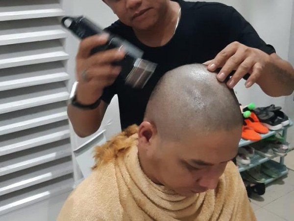 Ditegur Mendagri, Pasha Ungu Cat Rambut untuk Syuting Video Klip