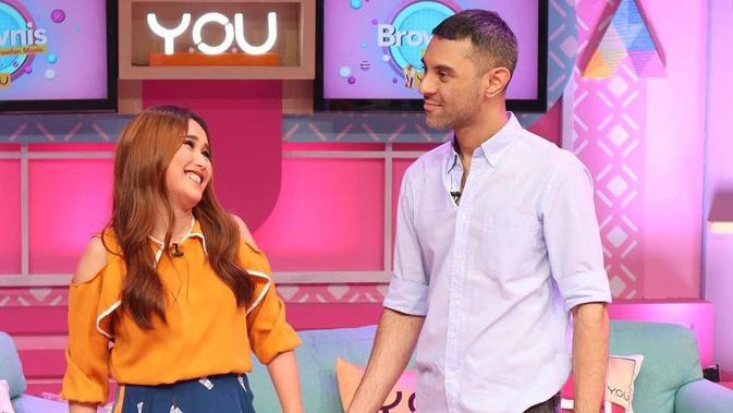 Ayu Ting Ting Pasif Didekati, Didi Riyadi: Buang-buang Waktu