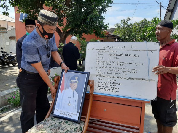 Jenazah Mantan Wali Kota Tegal HM Nursholeh Dimakamkan Besok