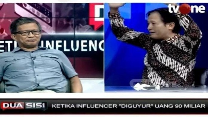 Makin Panas, Rocky Gerung Sebut Prof Henry Subiakto Bukan Lulusan Unair Tapi Air Cebong