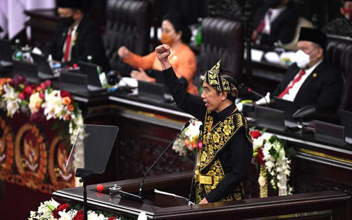 Presiden Jokowi Ajak Bajak Momentum Krisis