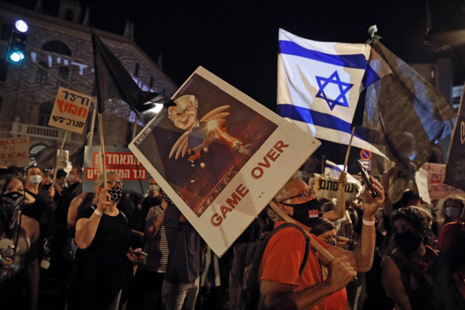 Israel Dihantam Krisis, Netanyahu Mulai Terjepit