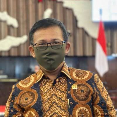 Khawatir Dampak Rem Darurat, Masinton Pasaribu: Mungkin Jakarta Sedang Dipimpin Zombie