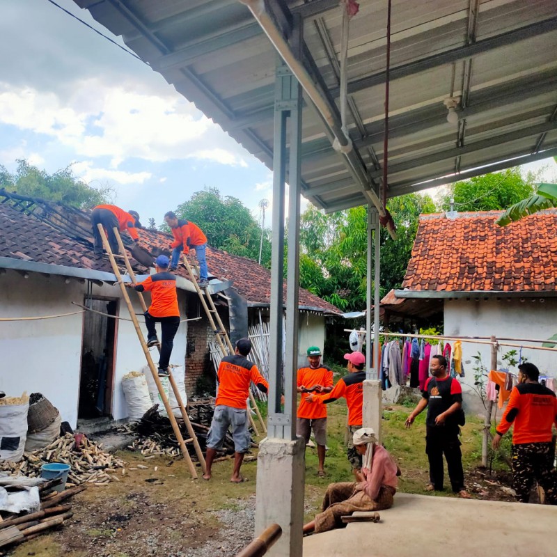Ditinggal Mengupas Jagung, Rumah Lansia di Kabupaten Tegal Diamuk si Jago Merah