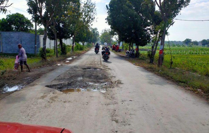 Rusak Parah, Perbaikan Jalan Balamoa-Bader Dianggarkan Rp1 Miliar