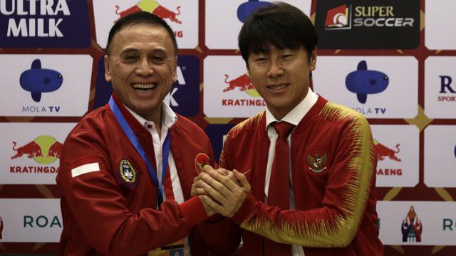 Piala AFF 2020 Ditunda Tahun Depan, Iwan Bule: Shin Tae-yong Harus Bawa Indonesia Juara