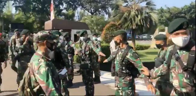 Purnawirawan TNI Dikabarkan Nyaris Bentrok dengan Pemuda Usai Tabur Bunga di TMP Kalibata