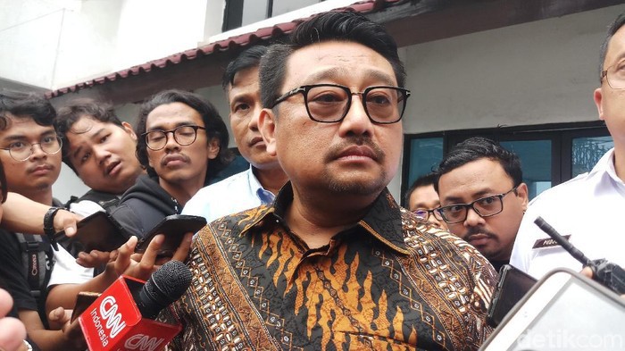 Politisi Demokrat Minta Presiden Jokowi Bebaskan Syahganda, Adhie Massardi: Jangan Bohong, Bohong itu Dosa