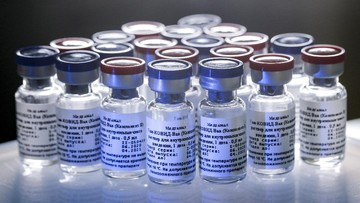 Vaksin Covid-19 Akan Mulai Dipasarkan Akhir Desember atau Awal 2021