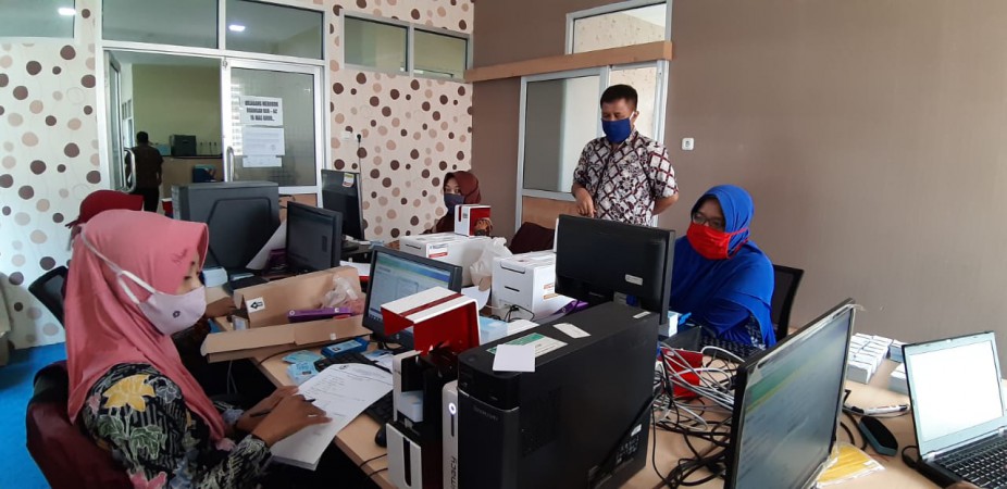 Tingkatkan Pelayanan Adminduk, Disdukcapil Brebes Kembangkan Layanan Online