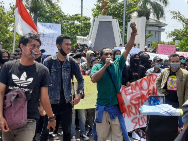 Hanya Sengsarakan Rakyat, Mahasiswa Tegal Ancam Demo Setiap Kamis sampai Omnibus Law Dibatalkan