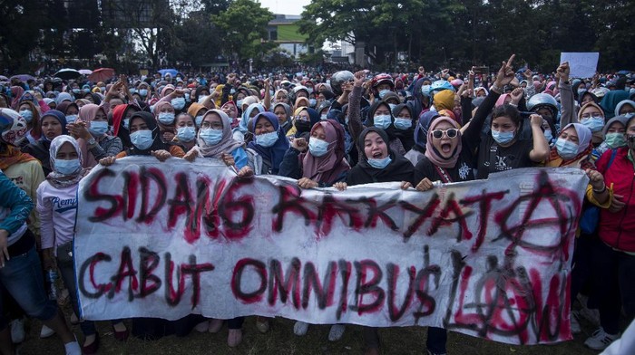 Penolakan UU Omnibus Law Semakin Meluas, Mahasiswa Gelar Demo Besar Hari Ini