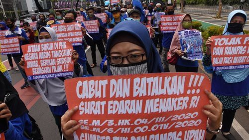 Penolakan UU Omnibus Law Meluas, Muhammadiyah Minta Warga dan Masyarakat Tahan Diri