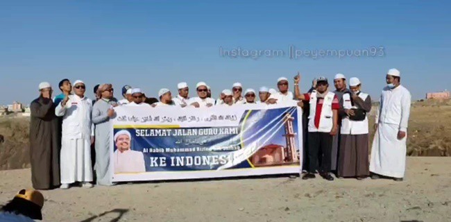 Bertemu dengan Pecintanya di Mekkah, Habib Rizieq Segera Pulang ke Indonesia