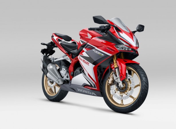 Begini Gaharnya Penampilan Dua Varian Terbaru Supersport Honda CBR250RR yang Diluncurkan AHM