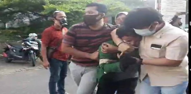 Video Polisi Pukul Polisi saat Demo UU Cipta Kerja Viral, Begini Penjelasan Mabes Polri