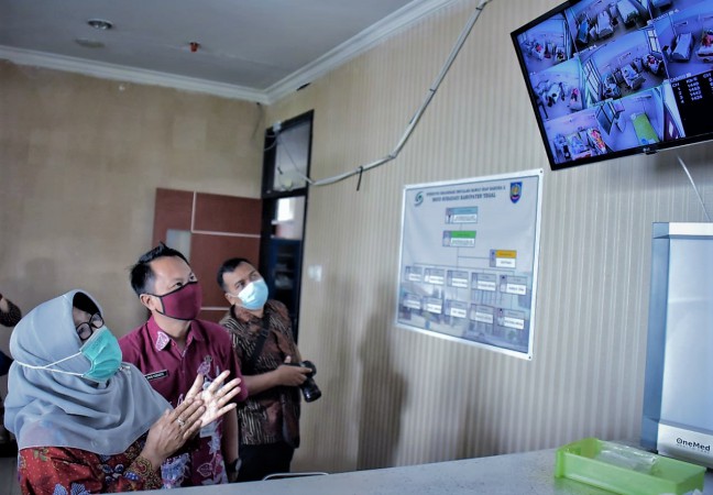 Kasus Positif Covid-19 Melonjak, Bupati Tegal Umi Azizah Pilih Siapkan Rumah Sakit sebagai Pusat Isolasi