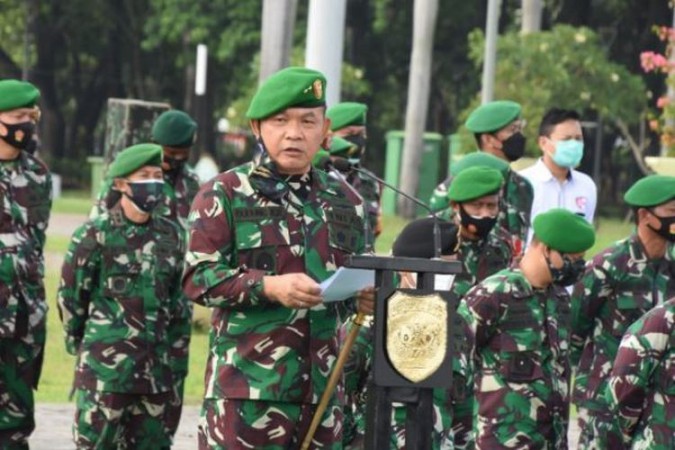Mayjen Dudung Abdurachman: Penurunan Baliho Bukan Perintah Langsung Panglima TNI, Cukup Diputuskan Pangdam