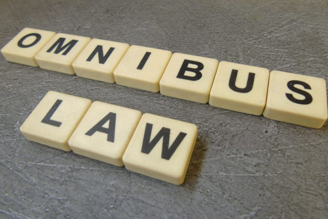 Omnibus Law UU Ciptaker Masih Picu Polemik, Pemerintah Disarankan Terbitkan Perppu