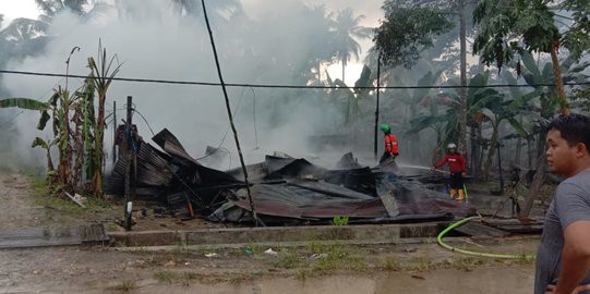 Gubuk Tersambar Petir lalu Terbakar, Tiga Petani Tewas Ikut Terpanggang