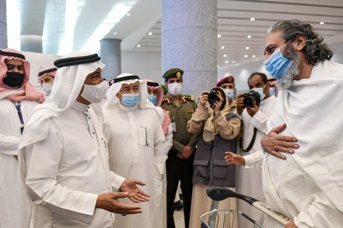 Pertama Dalam Tujuh Bulan, 224 Jamaah Umrah Asal Indonesia Sudah Tiba di Jeddah