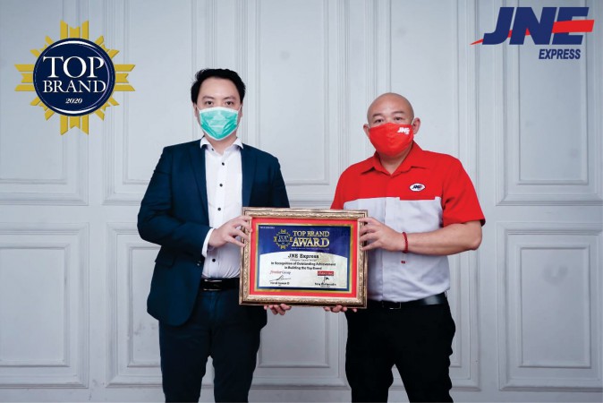 JNE Kembali Dianugerahi Top Brand Award 2020 Kategori Courier Service ke-7 Berturut-turut