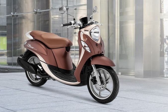Dengan Warna Baru, Yamaha Fino 125 Premium Semakin Lebih Fashionable dan Elegan