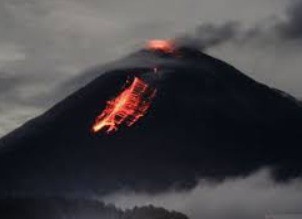 Semeru Erupsi, Satu Hilang Saat Evakuasi