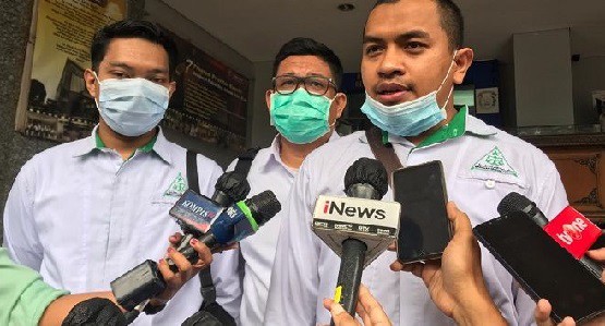 Polisi Bilang Tembak Mati, Aziz Yanuar Sebut Penghadangan dan Penculikan 6 Laskar FPI