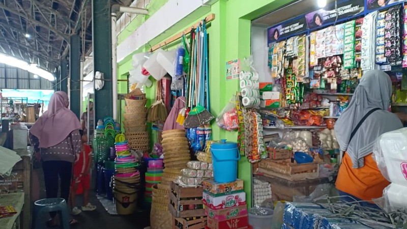 Sering Terjadi Pembobolan, Pemilik Kios di Pasar Tanjung Brebes Resah