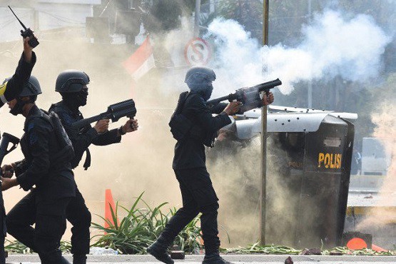 Gara-gara Mie Instan, Pemuda Belasan Tahun Nyaris Bunuh Ibu Kandung dengan Pisau Lipat