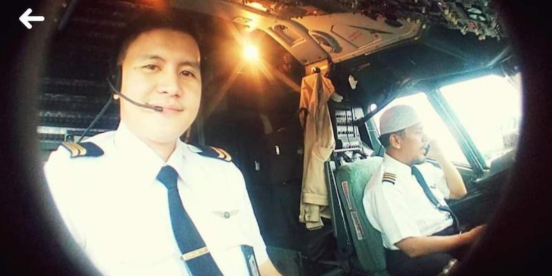 Sebelum Berangkat Terbang Pilot Sriwijaya Air SJ182 Minta Maaf ke Istri dan Anak-anaknya