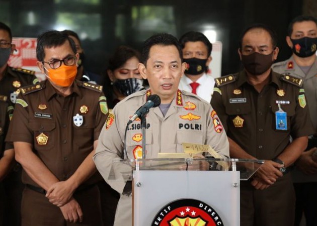 Tangkap Djoker hingga Selamatkan Uang Negara Rp310 M, Simak Deretan Prestasi Komjen Listyo Sigit