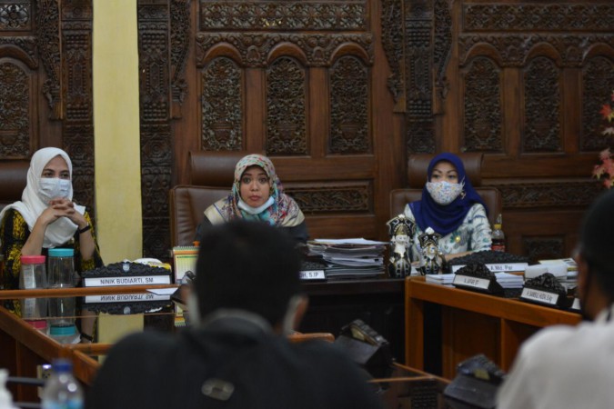 Berharap Diakomodir Pada P3K, Guru Honorer Kabupaten Tegal Mengadu ke Komisi IV