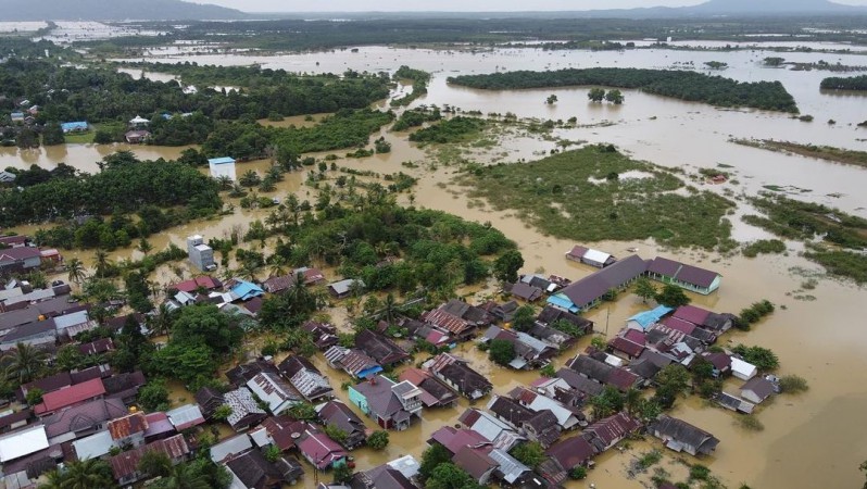 Banjir Berpotensi Kian Meluas, Gubernur Naikkan Status Kalsel Tanggap Darurat