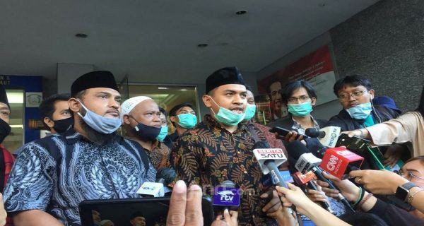 Klaim Tidak Ada Tindak Pidana, Pembekuan Rekening FPI Dinilai Kuasa Hukum Keliru