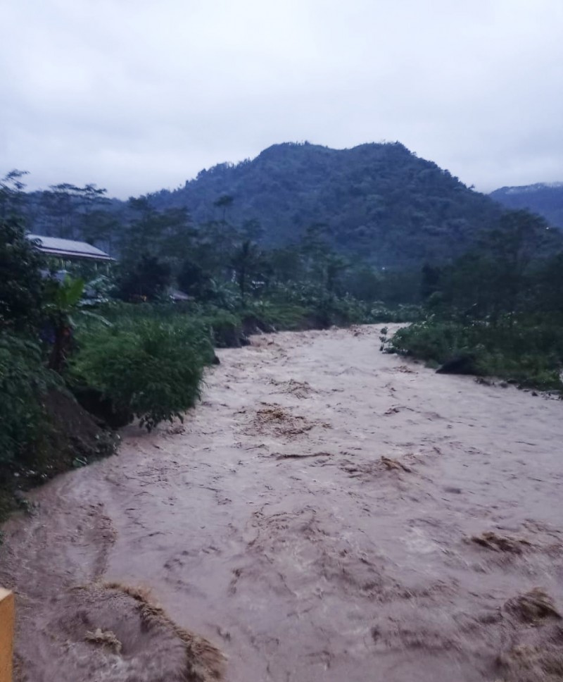 Abrasi Sungai Polaga Kian Mengkhawatirkan, Warga Usulkan Pembangunan Bronjong, DPU-TR Tanggapi Begini