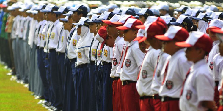 Sah! Murid, Guru, dan Tenaga Kependidikan Bebas Memilih Seragam dan Atribut Sekolahnya