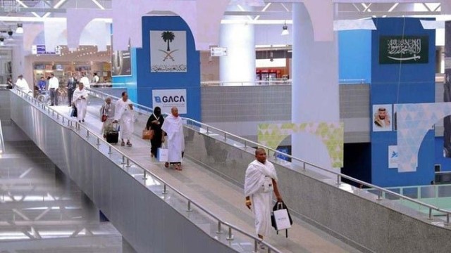 Arab Saudi Fasilitasi Kepulangan 700 Ribu Jamaah Umrah yang Terjebak dari Berbagai Negara