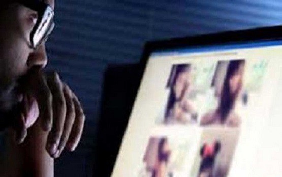Sakit Hati dengan Keluarganya, ABG Nekat Jual Diri lewat Prostitusi Online