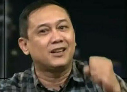 Denny Siregar Ditantang Adu Prestasi usai Sindir Geisz Chalifah