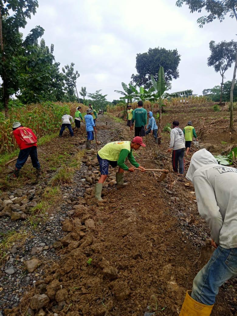 Jalan Milik Kabupaten Tegal Sepanjang 9 Kilometer Sudah 8 Tahun Rusak, Akses Warga Terganggu
