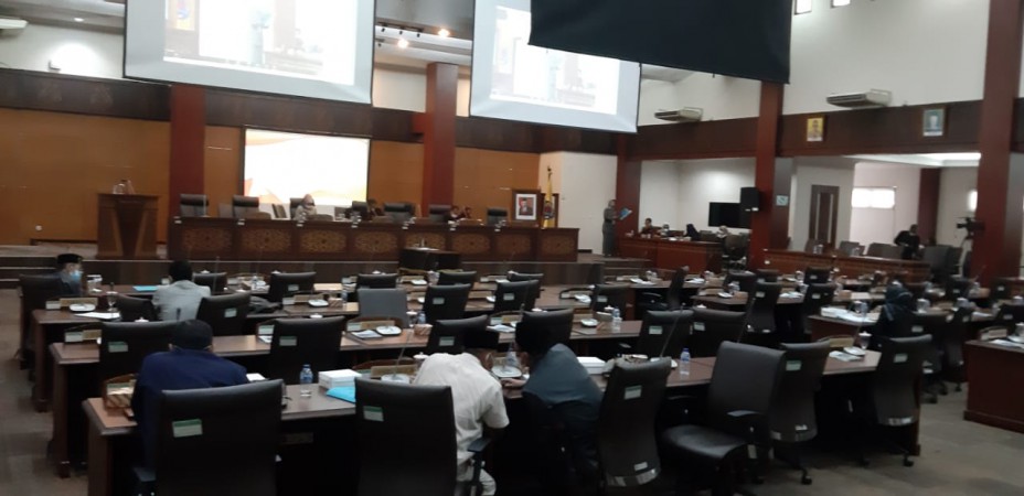 Sempat Tertunda, Akhirnya DPRD Gelar Rapat Pandangan Fraksi Terkait LKPj Bupati Brebes TA 2020