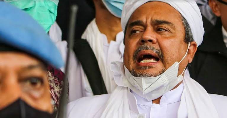 Bom Bunuh Diri Meledak di Gereja, Eko Kuntadhi Hubungkan Pelaku dengan Kasus Rizieq Shihab